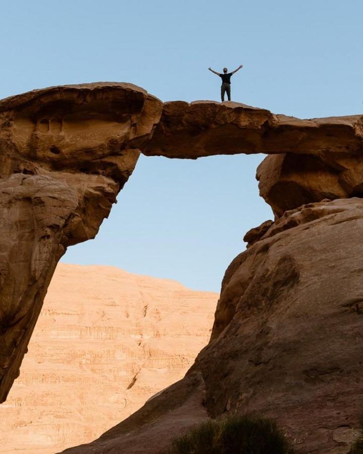 Wadi Rum Bubble Tent & Bedouin Style ภายนอก รูปภาพ