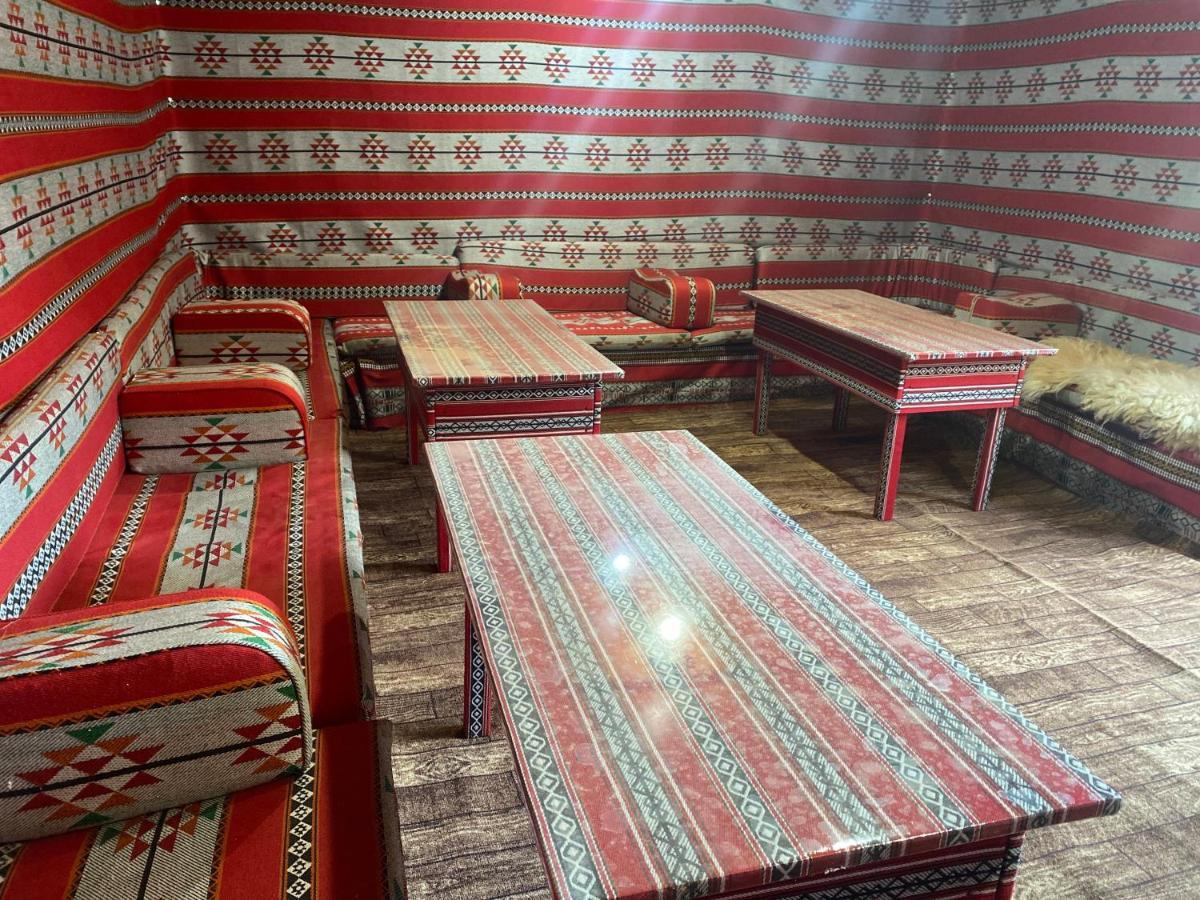 Wadi Rum Bubble Tent & Bedouin Style ภายนอก รูปภาพ