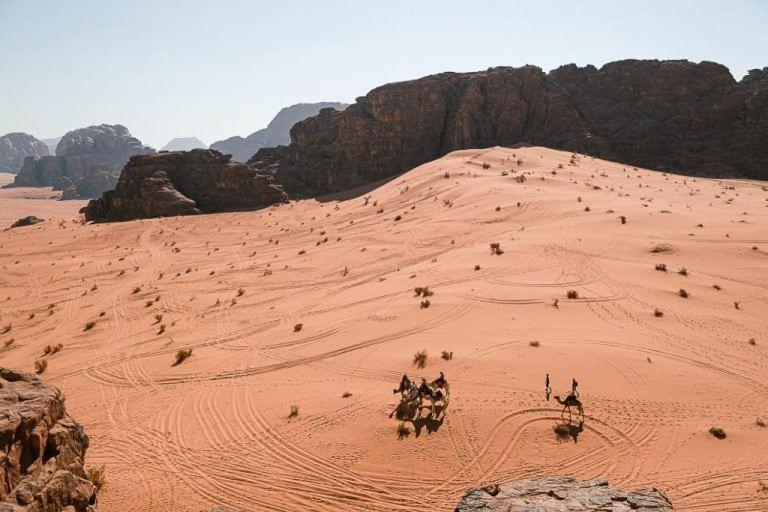 Wadi Rum Bubble Tent & Bedouin Style ภายนอก รูปภาพ